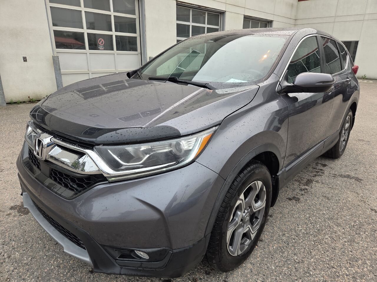 2017 Honda CR-V Grey Amos - photo #0