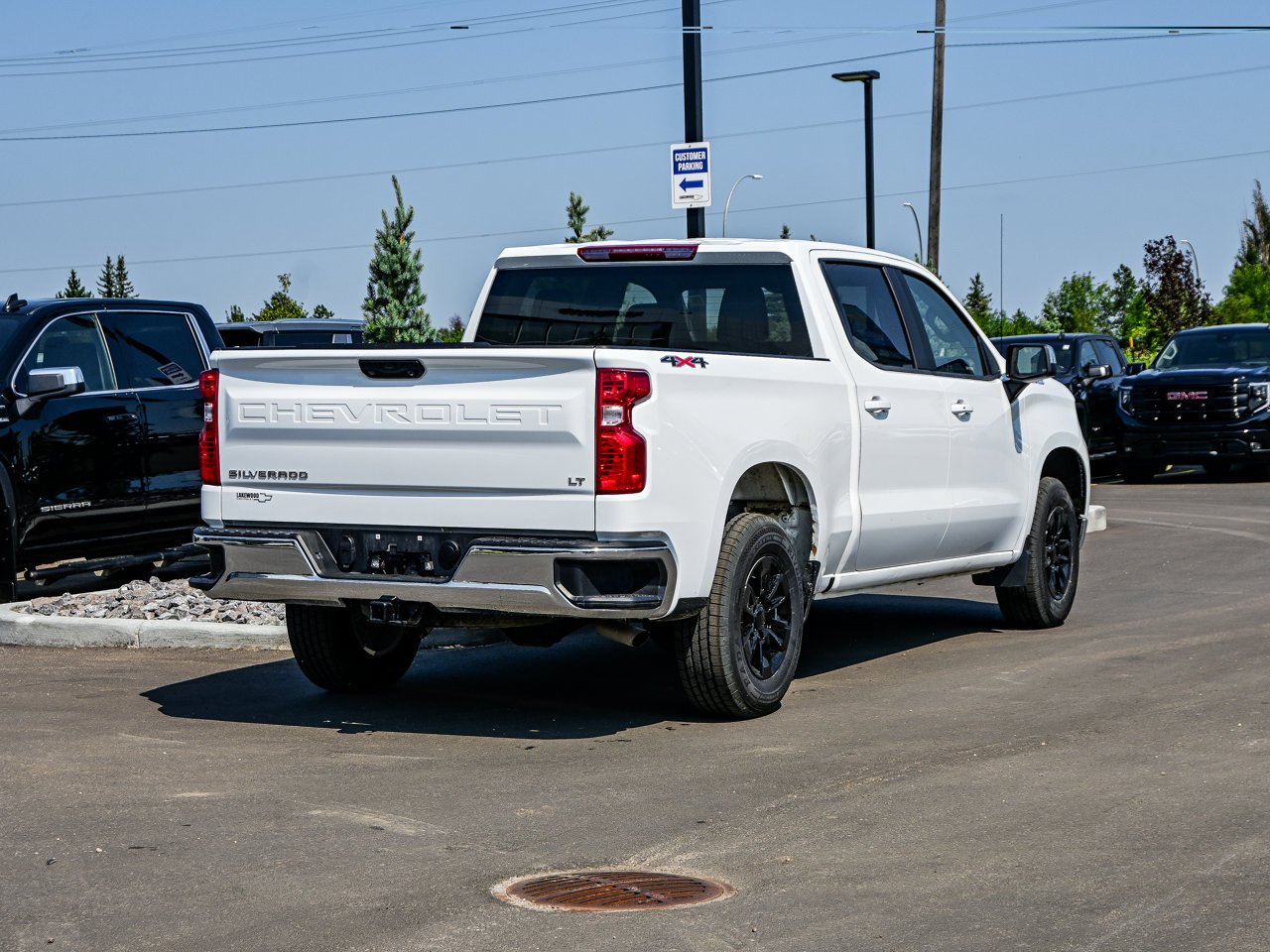 2025 Chevrolet Silverado 1500 4WD Crew Cab 147 LT White Sherwood Park - photo #12