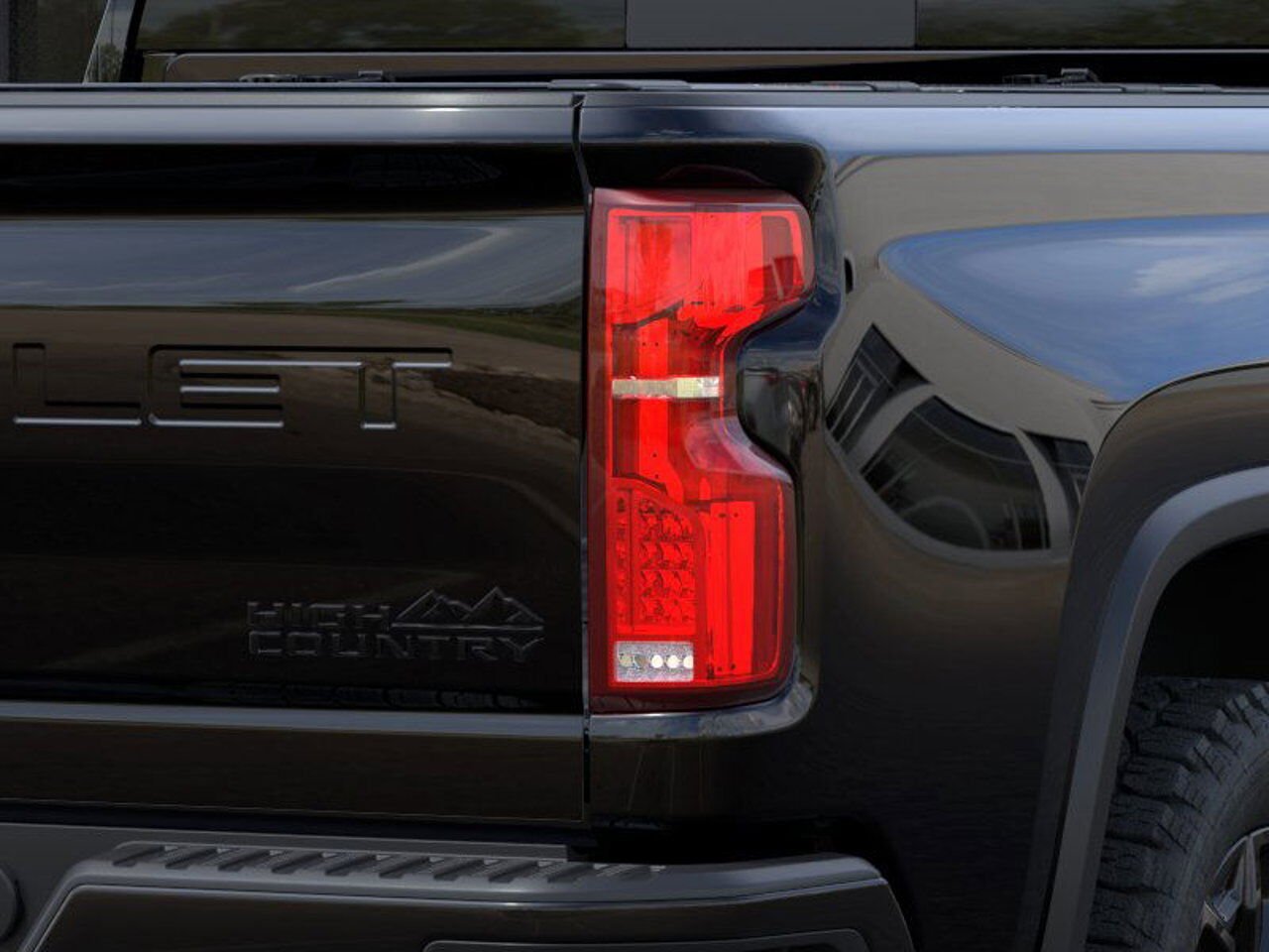 Chevrolet Silverado 2500HD High Country cabine multiplace 4RM 159 po 2025 NOIR Gatineau - photo #10