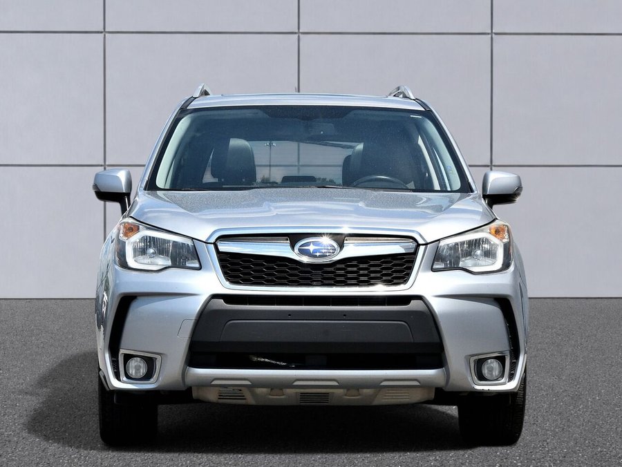 Subaru Forester Familiale 5 portes 2.0XT Groupe Tourisme 2014 Argent