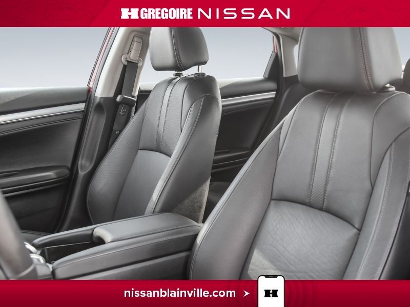 2018 Honda Civic Red Blainville - photo #25