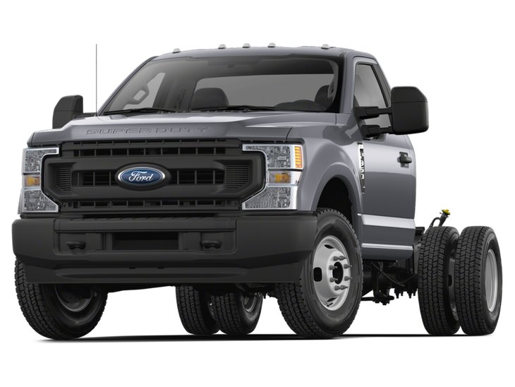 2026 Ford Super Duty F-350 à roues arrière jumelées Châssis-cabines XLT