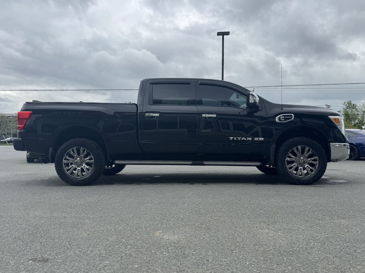 Nissan Titan XD Cummins 2016 Noir Granby - photo #8