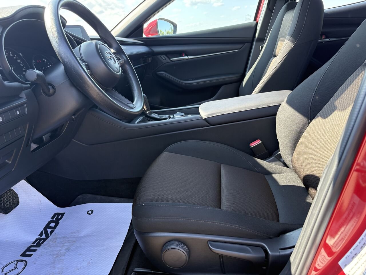 2023 MAZDA 3 SELECT GX TA BA Red Montmagny - photo #6