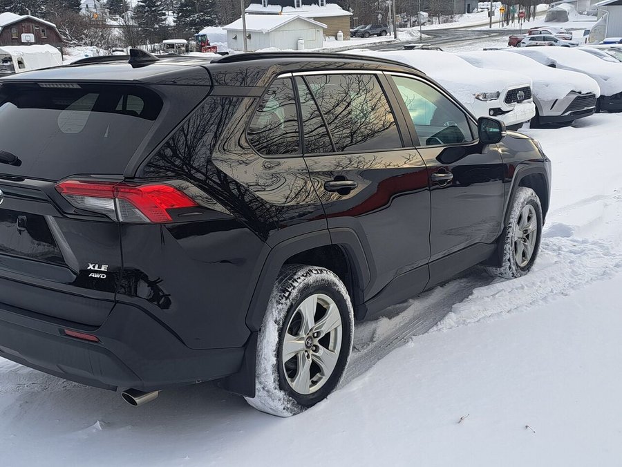Toyota RAV4 2019 2019 Noir minuit métallisé