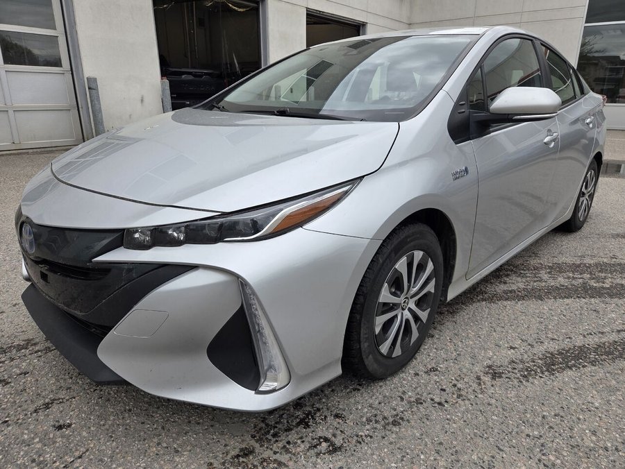 Toyota PRIUS BRANCHABL 2022 2022 Argent classique métallisé