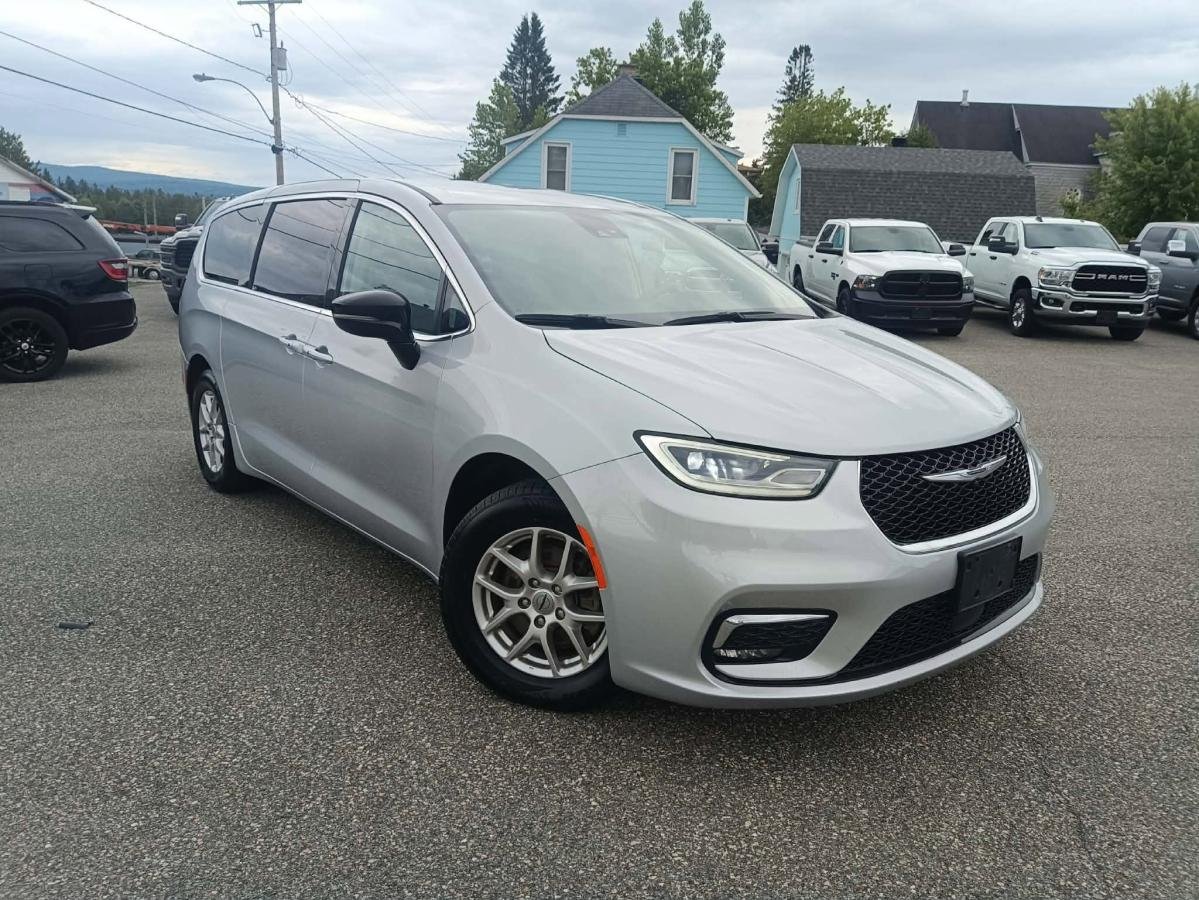 Chrysler Pacifica 2024 Gris Lac Mégantic - photo #1