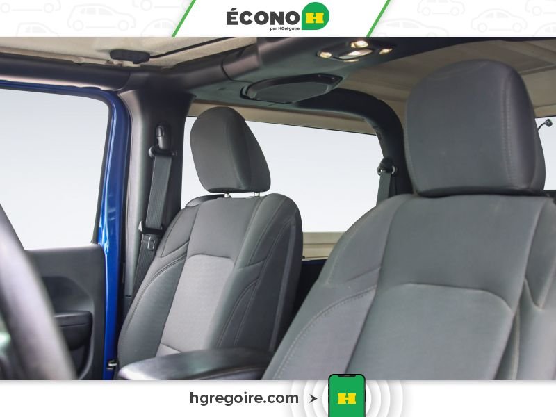 2019 Jeep Wrangler Blue Saint-Eustache - photo #10