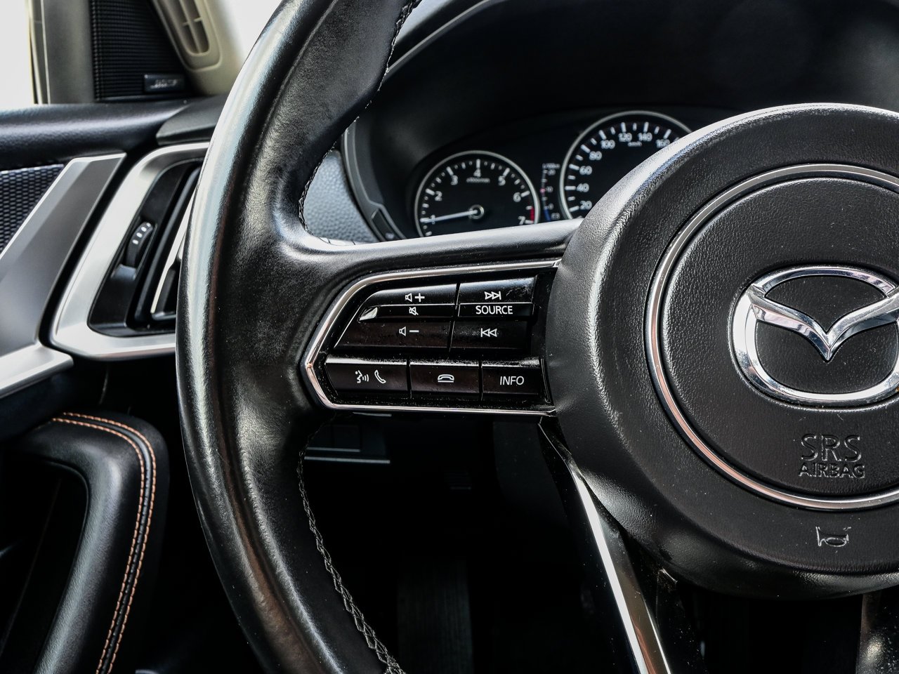 2025 Mazda CX-70 MHEV GT AWD White Sherwood Park - photo #21