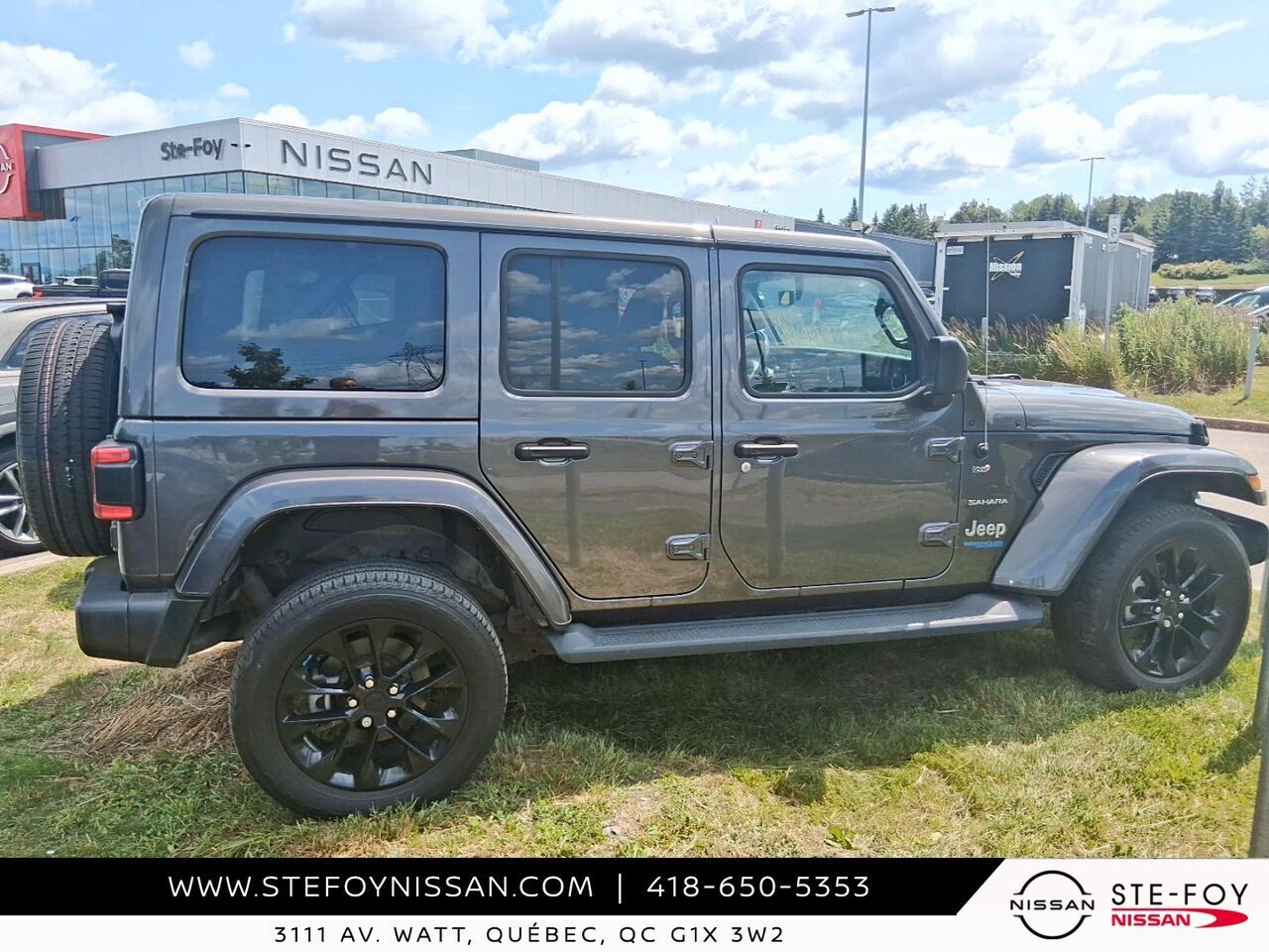 Gray 2022 Jeep Wrangler 4xe SUV / Crossover Four-Wheel Drive Automatic