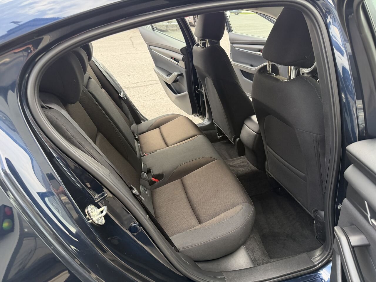 Mazda Mazda3 2025 Bleu Lac Mégantic - photo #12