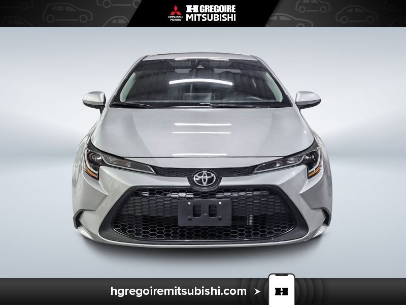 2020 Toyota Corolla Silver Laval - photo #1