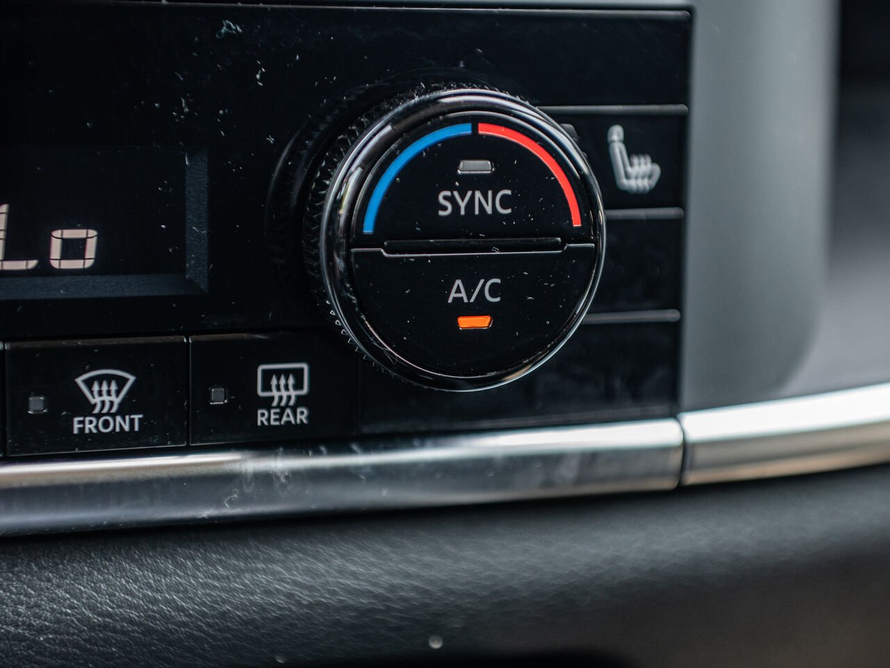 2024 Nissan Rogue Black Sainte-Julienne - photo #24
