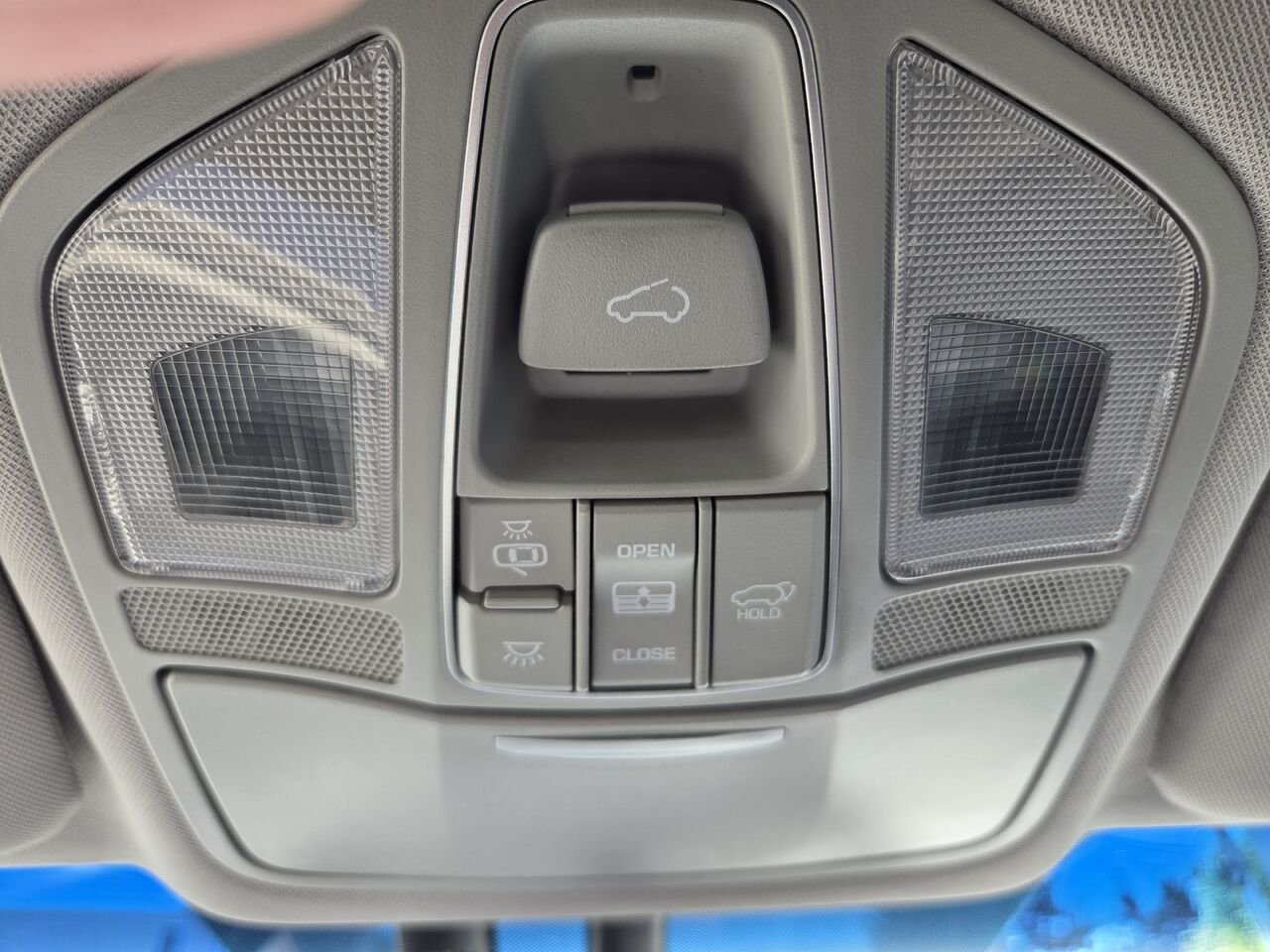 HYUNDAI SANTA FE SPORT 2018 Noir Amos - photo #24