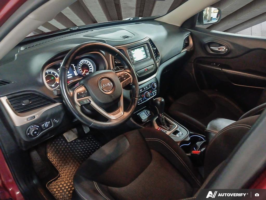 2015 Jeep Cherokee 2601729A | North Red Edmonton - photo #12