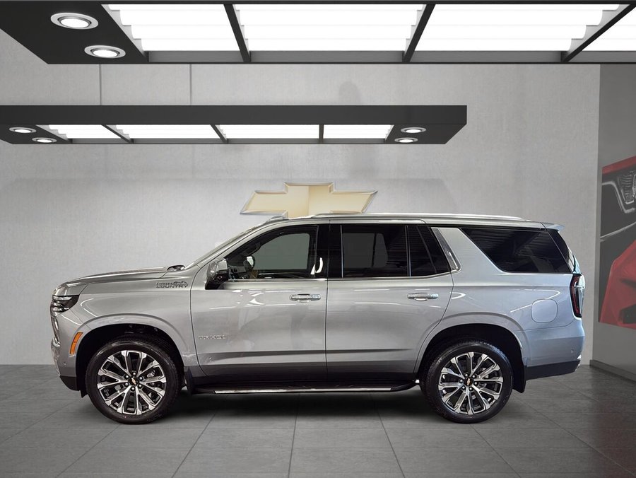 Chevrolet Tahoe High Country 4 portes 4RM 2026 Gris sterling métallisé