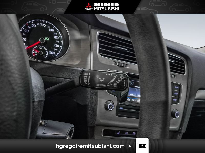 2017 Volkswagen Golf Black Blainville - photo #20