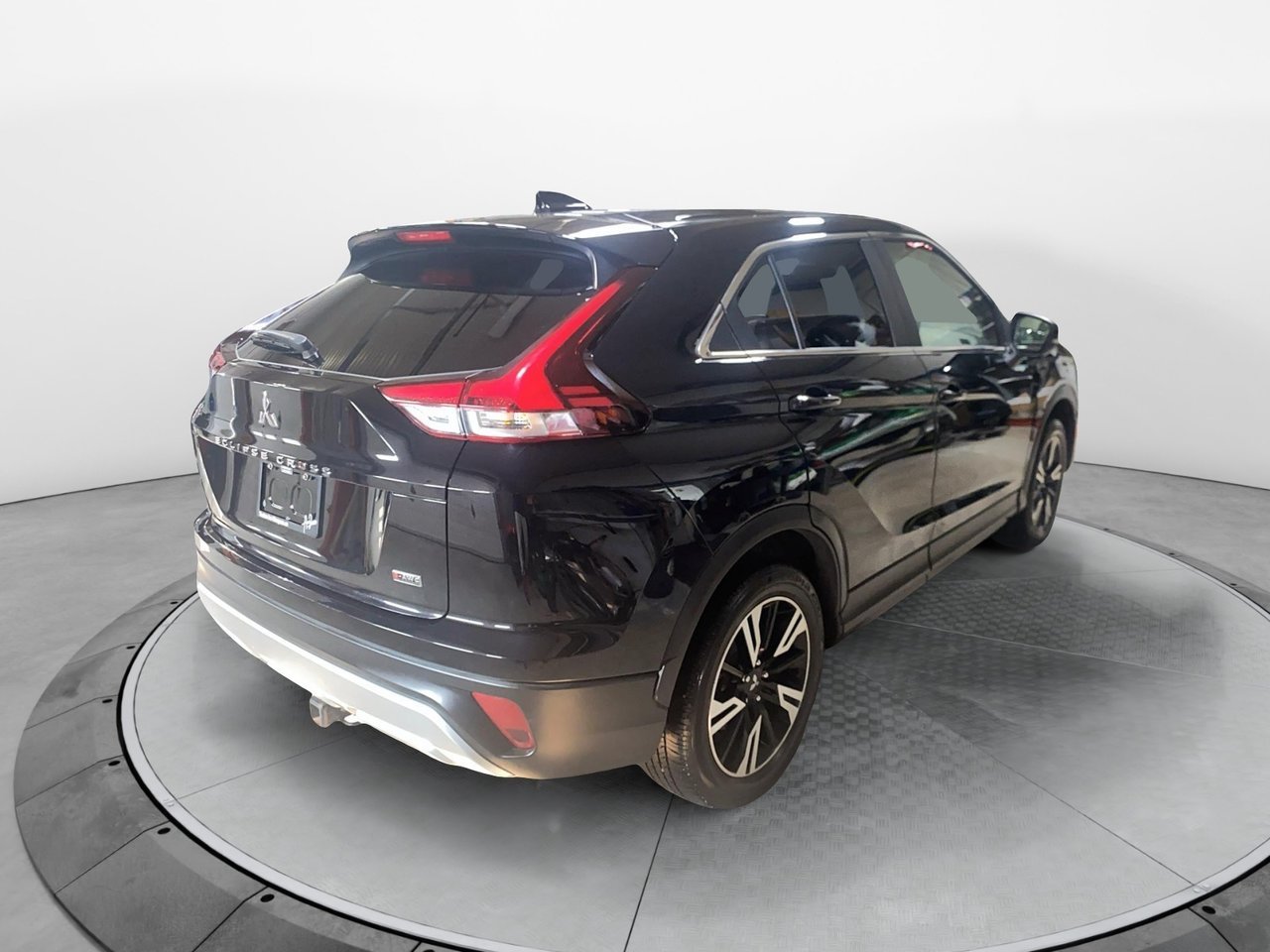 Mitsubishi Eclipse Cross NIV JA4ATVAA8PZ618781 2023 Noir Chicoutimi - photo #3