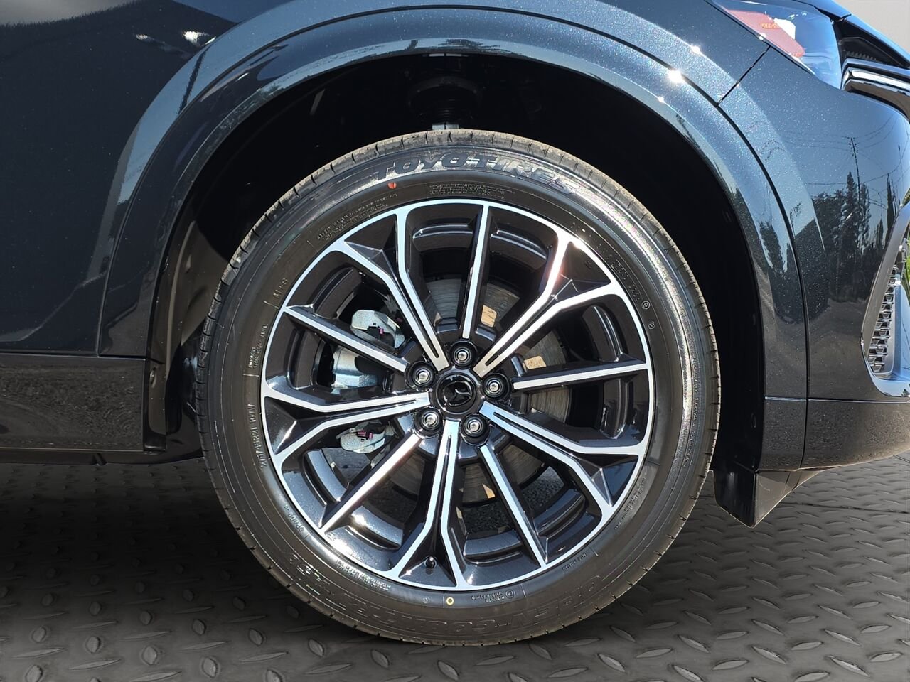 2026 Mazda CX-70 MHEV Signature TI Jet Black Mica Val-David - photo #24