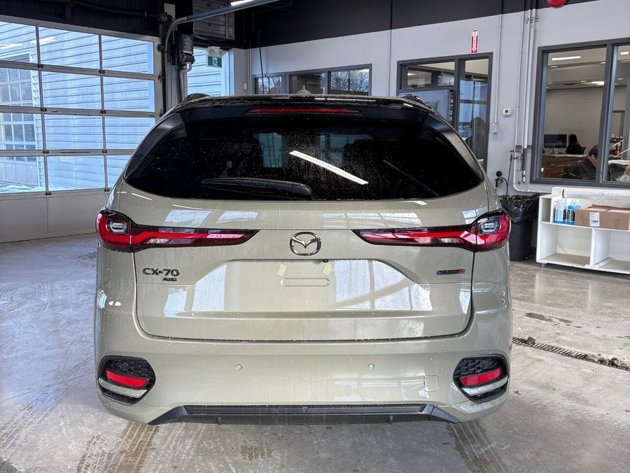 2026 MAZDA CX-70 MHEV 2026 Zircon Sand Metallic