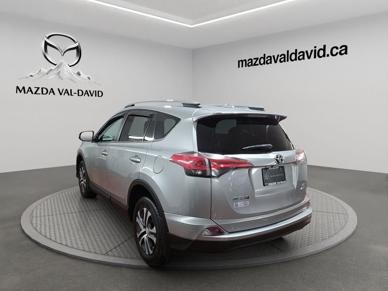 Toyota RAV4 2017 Gris Val-David - photo #18