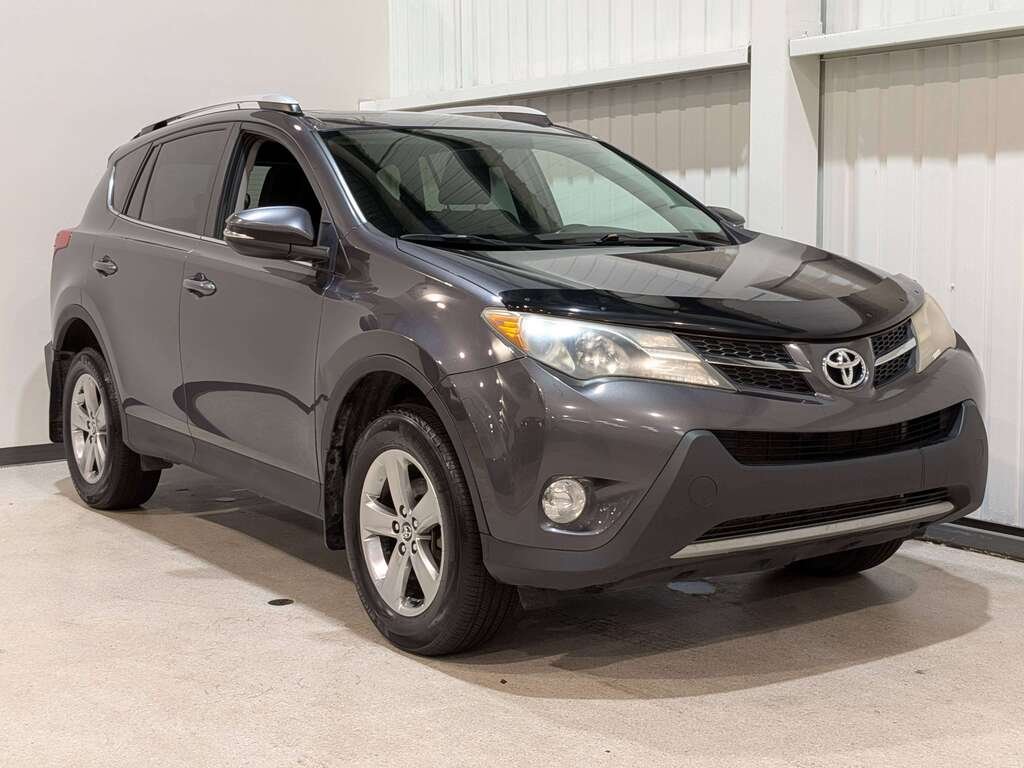 Toyota RAV4 AWD 4dr XLE 2015 Gris Val-David - photo #2