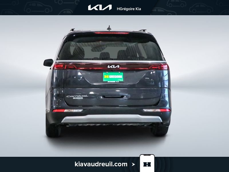 2022 Kia Carnival Grey Laval - photo #5