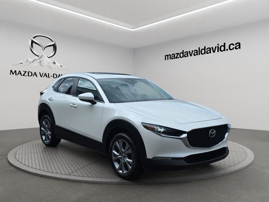 Mazda CX-30 GS TI, toit ouvrant, cruise control, volant chauffant 2023 Blanc