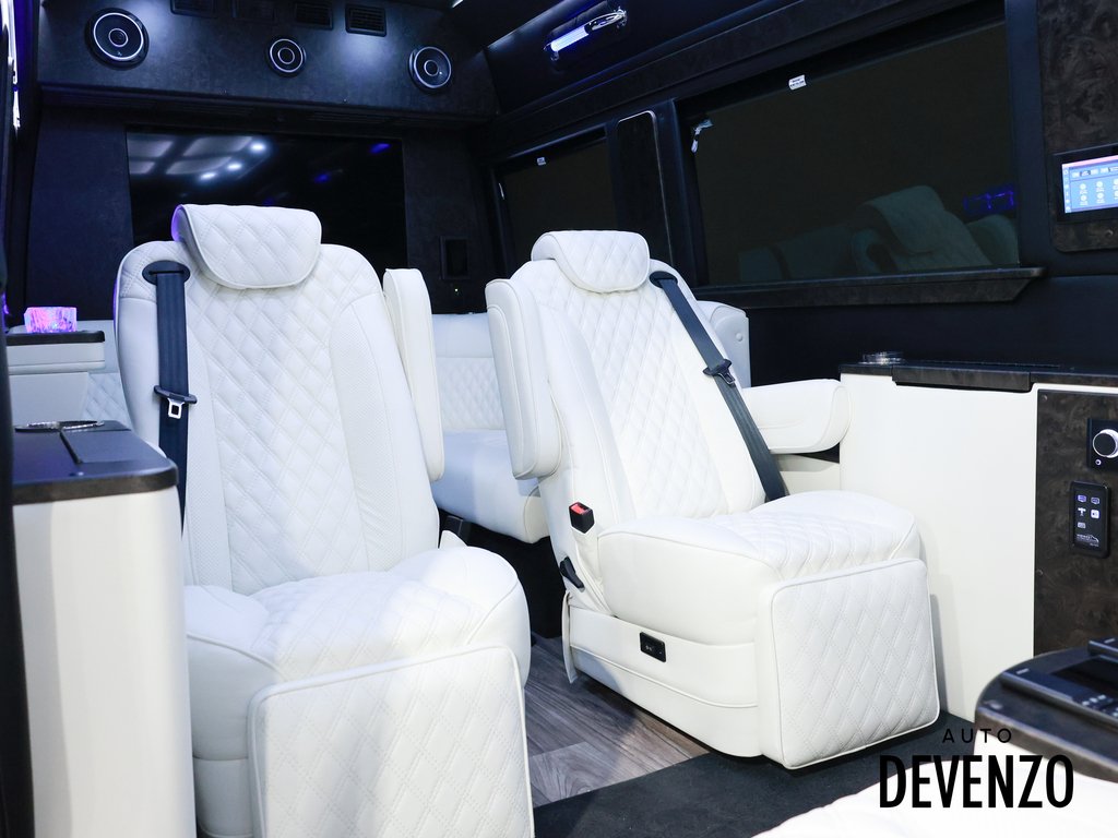 2022 Mercedes-Benz Sprinter fourgonnette utilitaire Black Saint-Eustache - photo #15