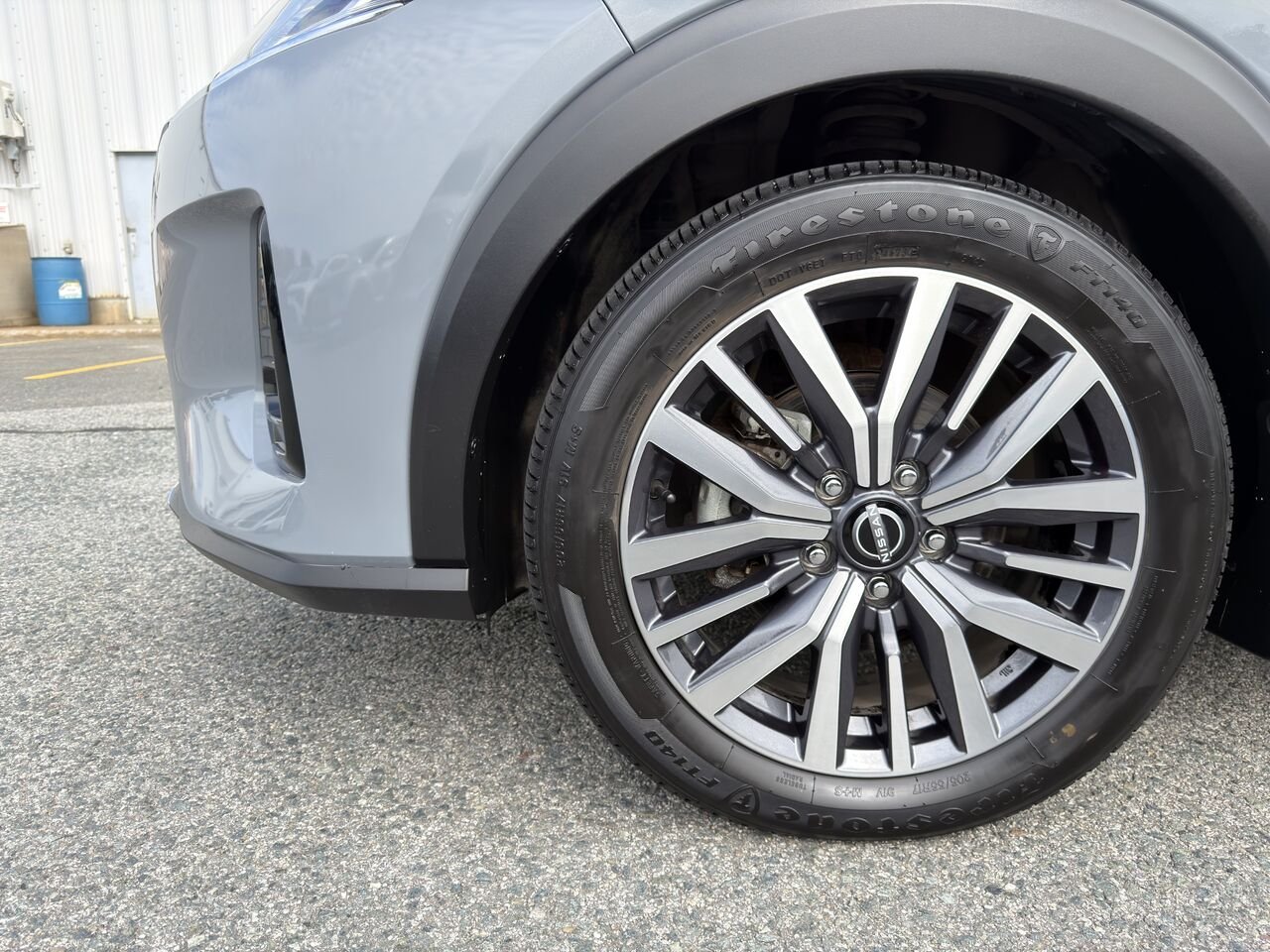 2024 Nissan Kicks Grey Thetford Mines - photo #7