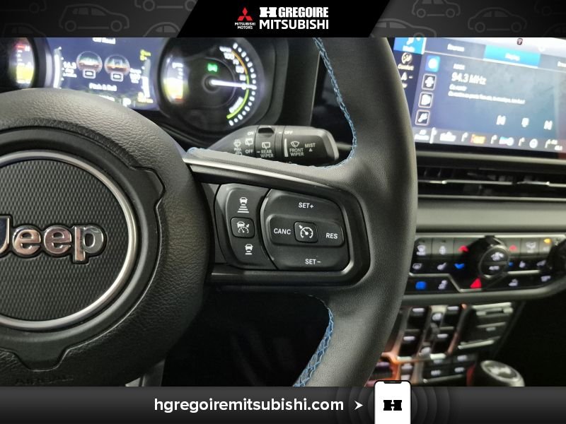 Jeep Wrangler MH4355 | Rubicon Hybride * 4x4* Mags * Camera * Carplay * 2024 Noir Laval - photo #21