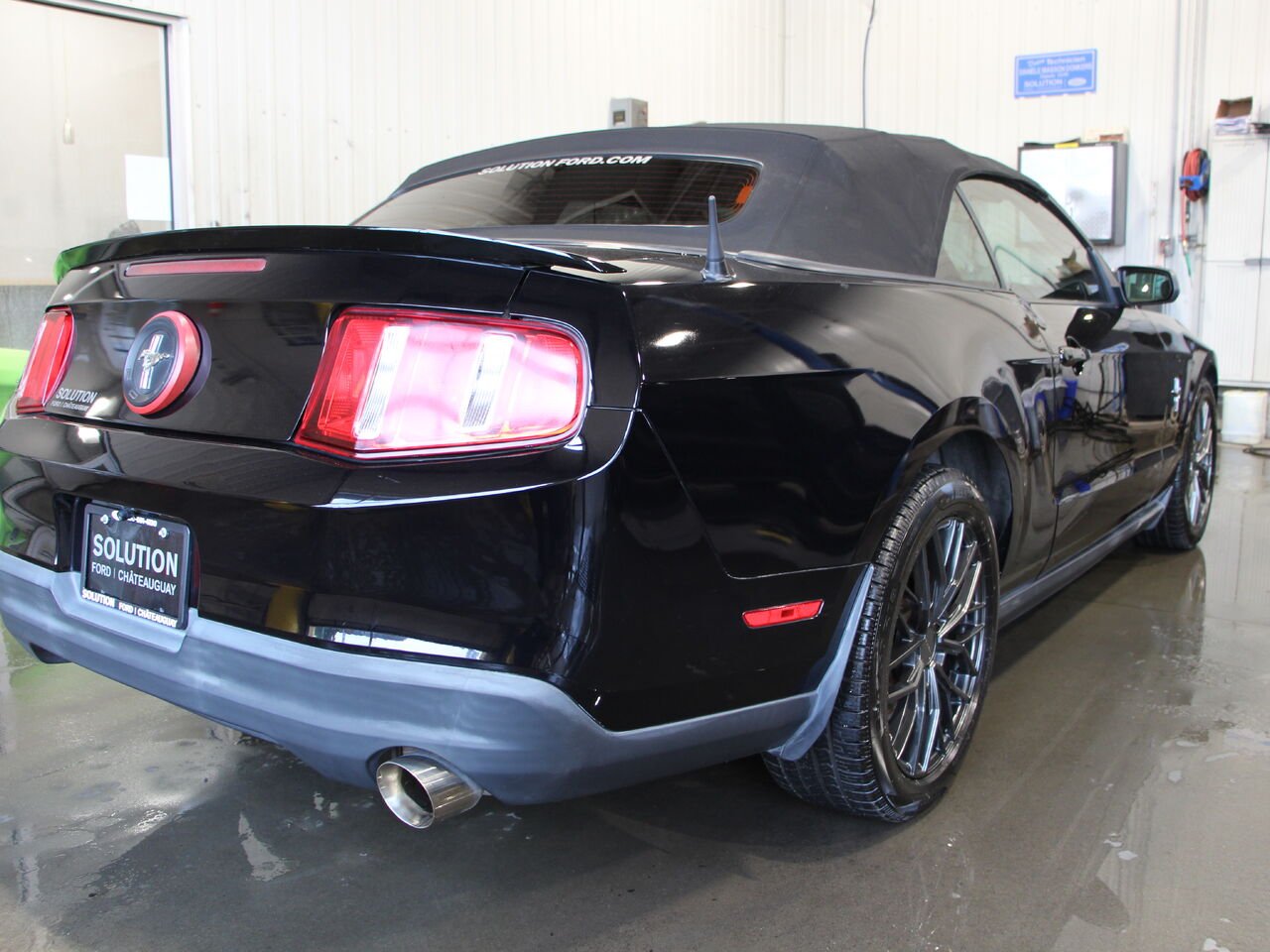 Ford Mustang MUSTANG 2010 Noir Châteauguay - photo #4