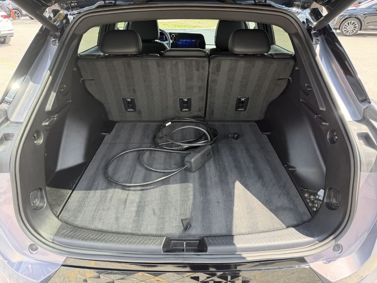 2024 Chevrolet Equinox EV 2RS Grey Laval - photo #18