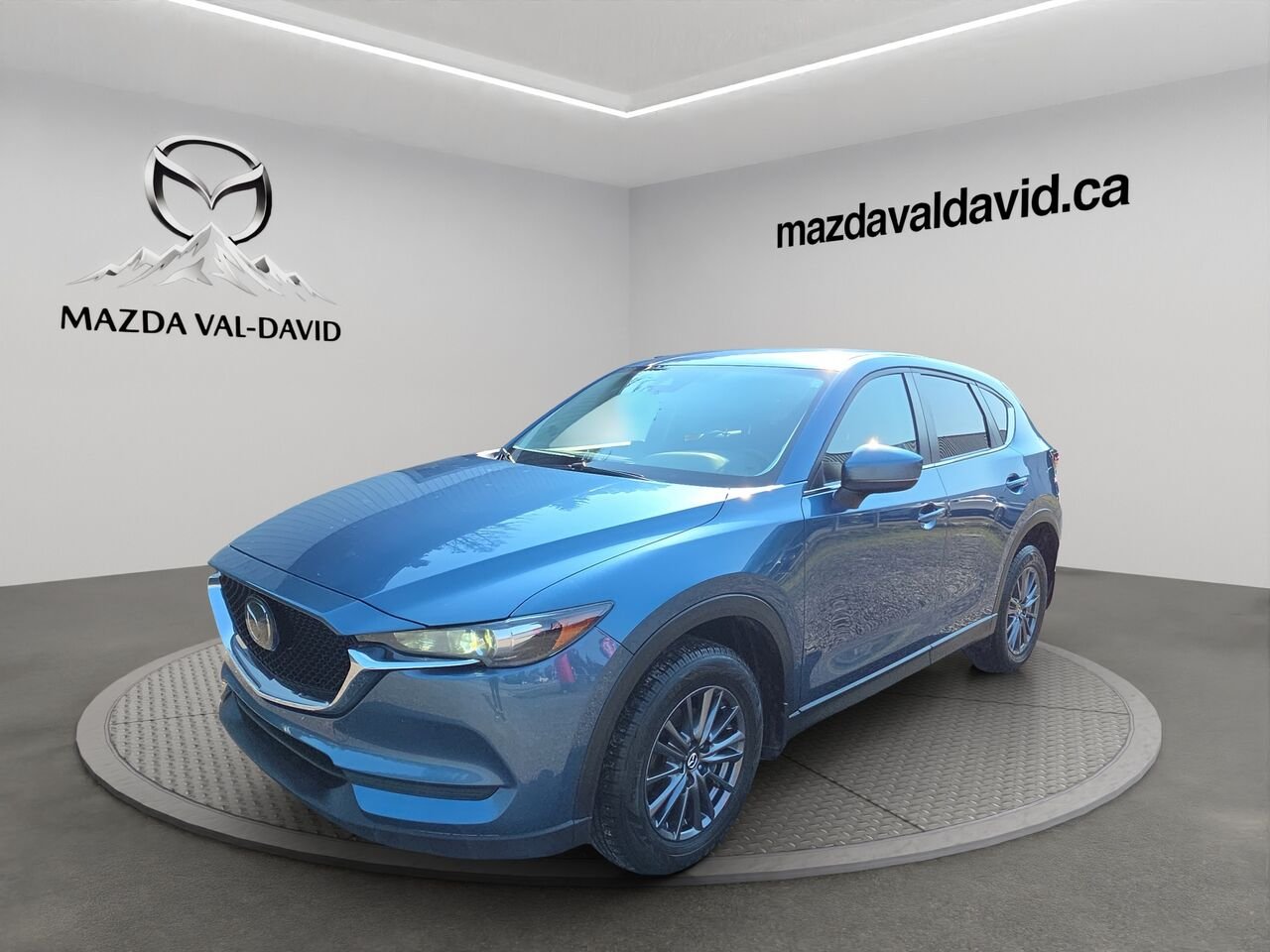 2021 Mazda CX-5 GS TI BA, bluetooth, Volant chauffant, commande audio au volant Blue Val-David - photo #0