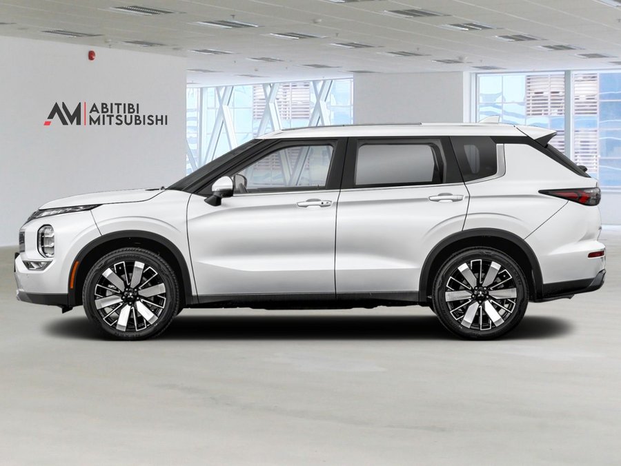 MITSUBISHI OUTLANDER LE S-AWC (PREMIUM PAINT) 2026 Blanc