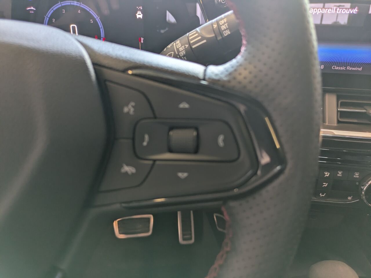 2024 Chevrolet Trax Blue Gatineau - photo #6