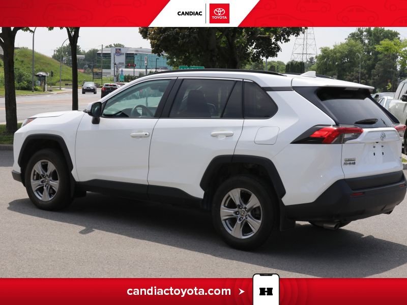 2022 Toyota Rav 4 White Laval - photo #7