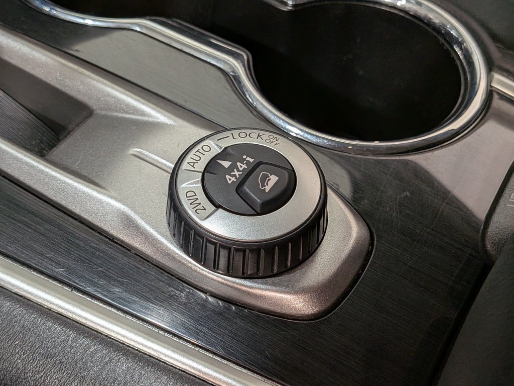 Nissan Pathfinder 4x4 SV Tech 2020 Gris Val-David - photo #30
