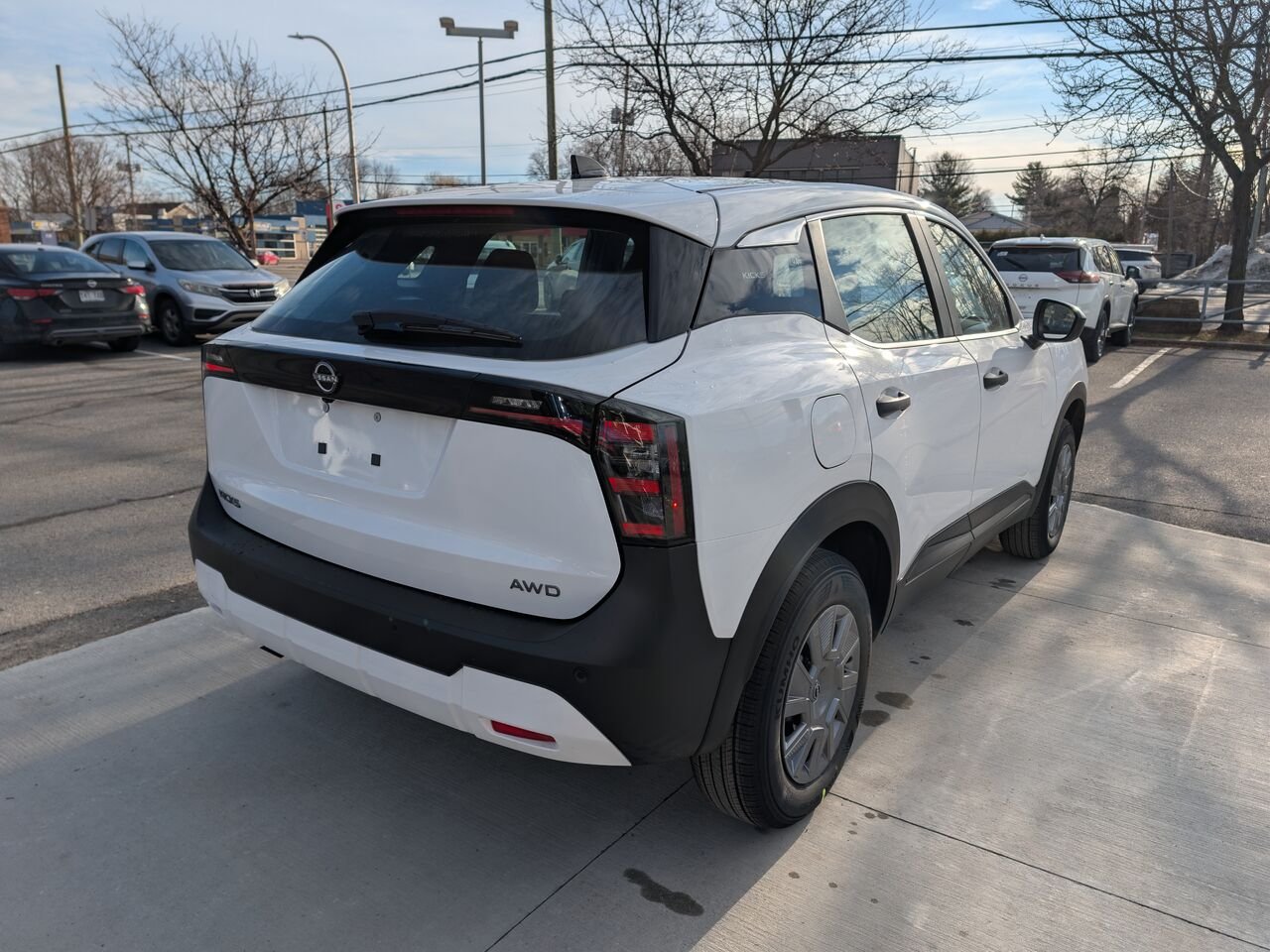 NISSAN Kicks KICKS S 2026 Bleu foncé nacré Châteauguay - photo #8