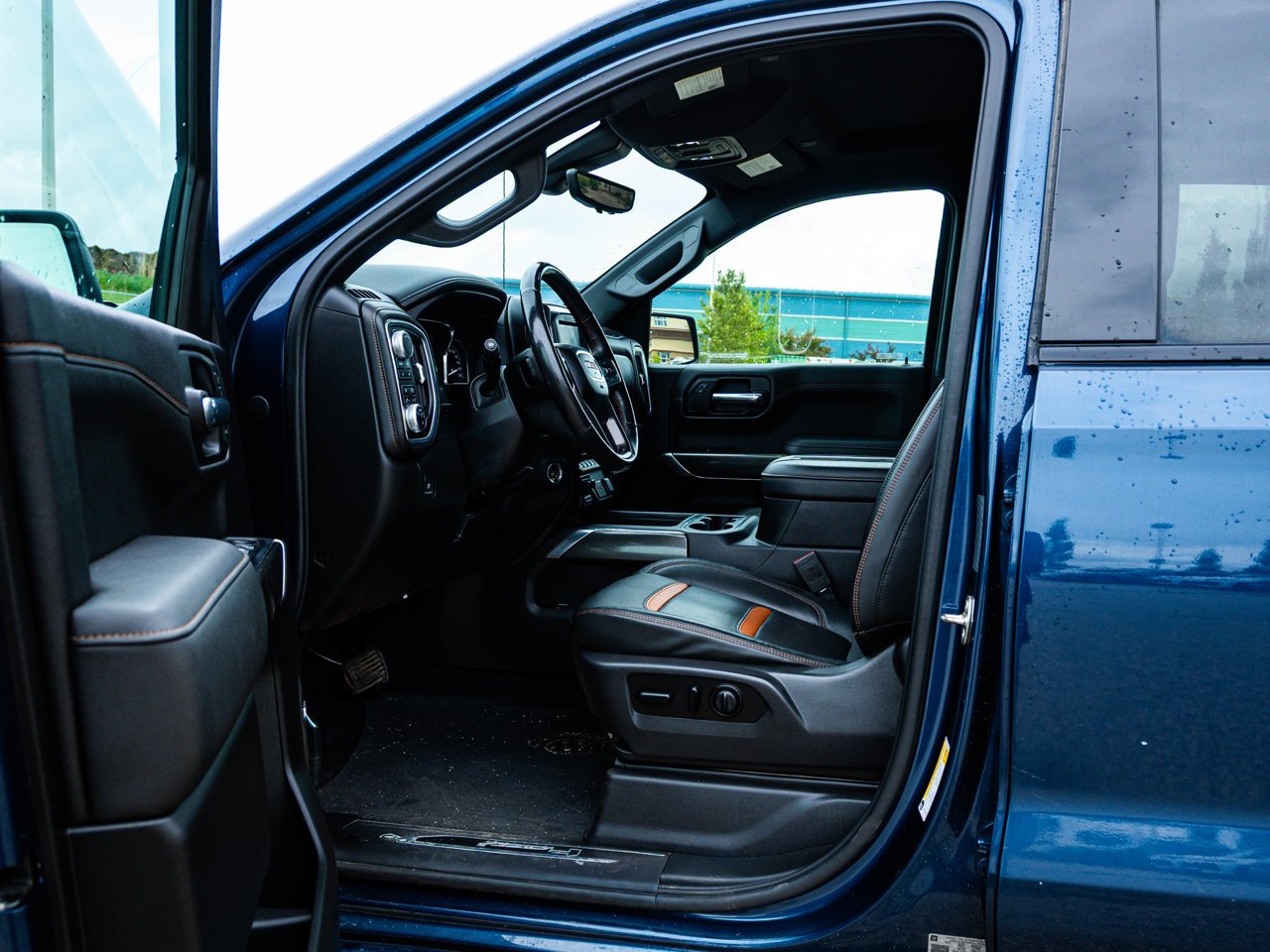 2019 GMC Sierra 1500 4WD Crew Cab 147 AT4 Blue Sherwood Park - photo #15
