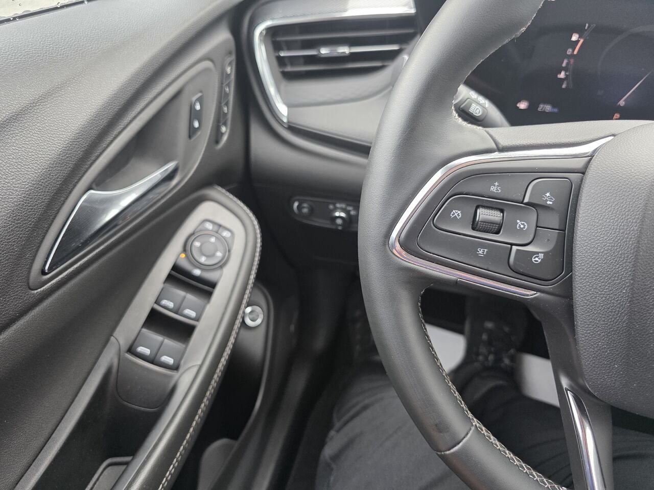 Buick Encore GX Avenir 2024 Gris Rouyn-Noranda - photo #32