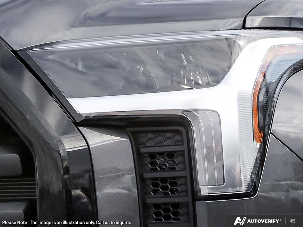 Toyota Tundra SR CrewMax 4x4 2026 Gris magnétique métallisé Sherbrooke - photo #9
