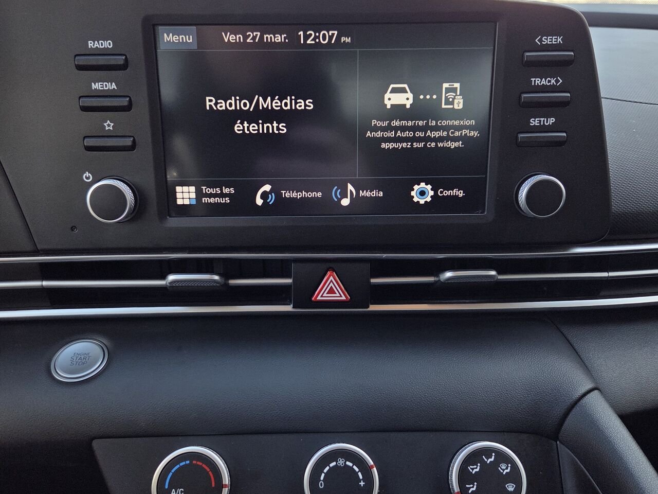 2024 Hyundai Elantra White Rouyn-Noranda - photo #15
