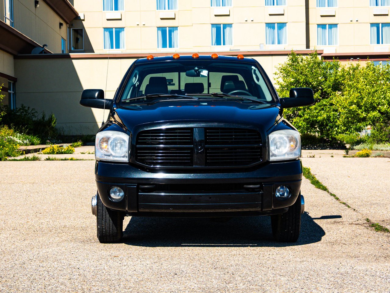 2007 Dodge Ram 3500 4WD Mega Cab 160.5 DRW Laramie Black Sherwood Park - photo #2