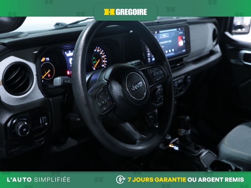 2024 Jeep Wrangler Grey Laval - photo #11