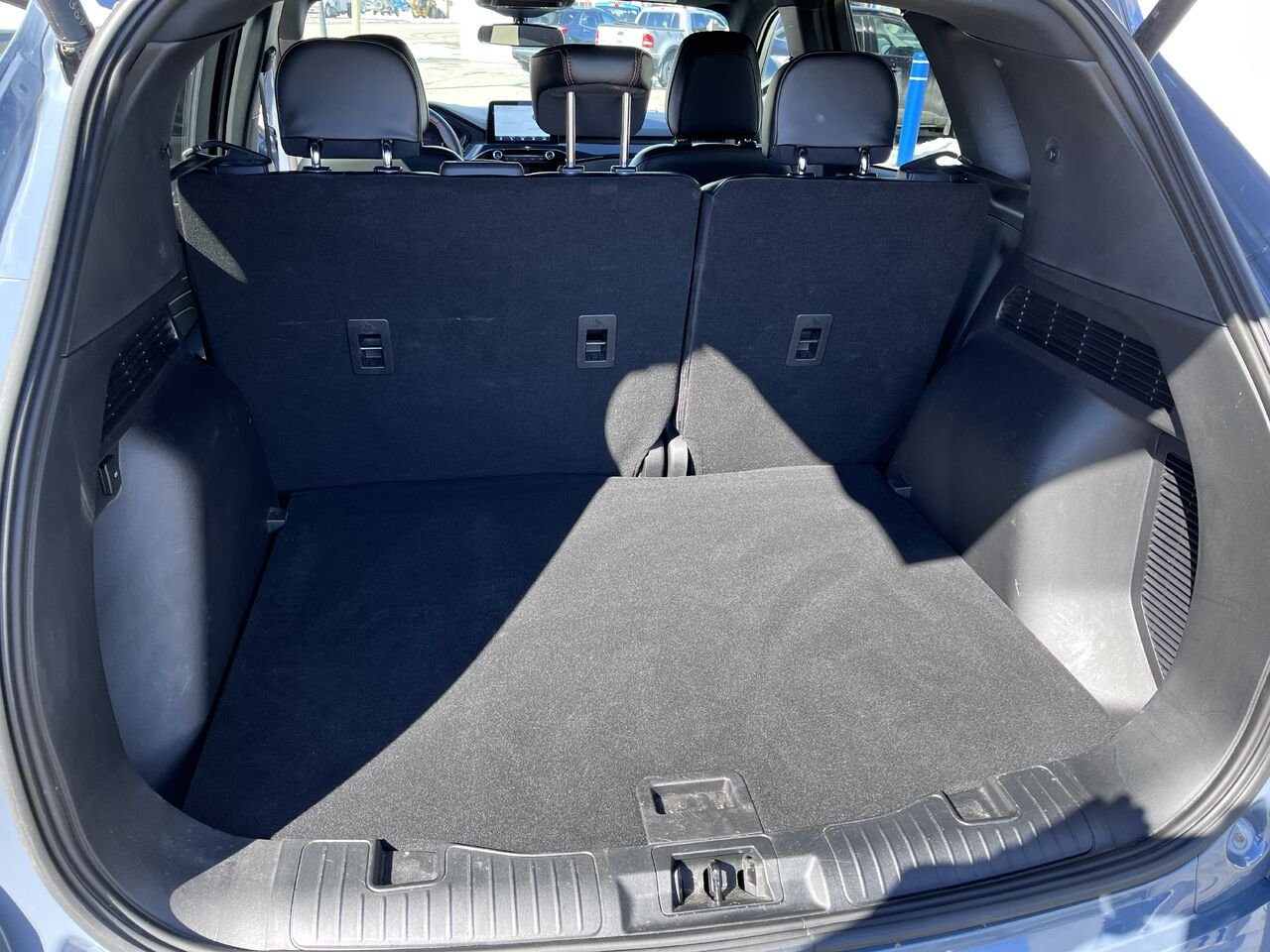 Ford Escape 2024 Bleu Mont-Laurier - photo #16