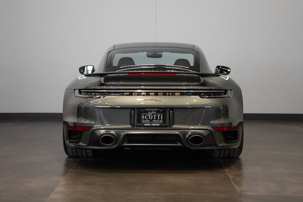 Porsche 911 Turbo 50 Years Coupe 2025 Vert Kirkland - photo #4