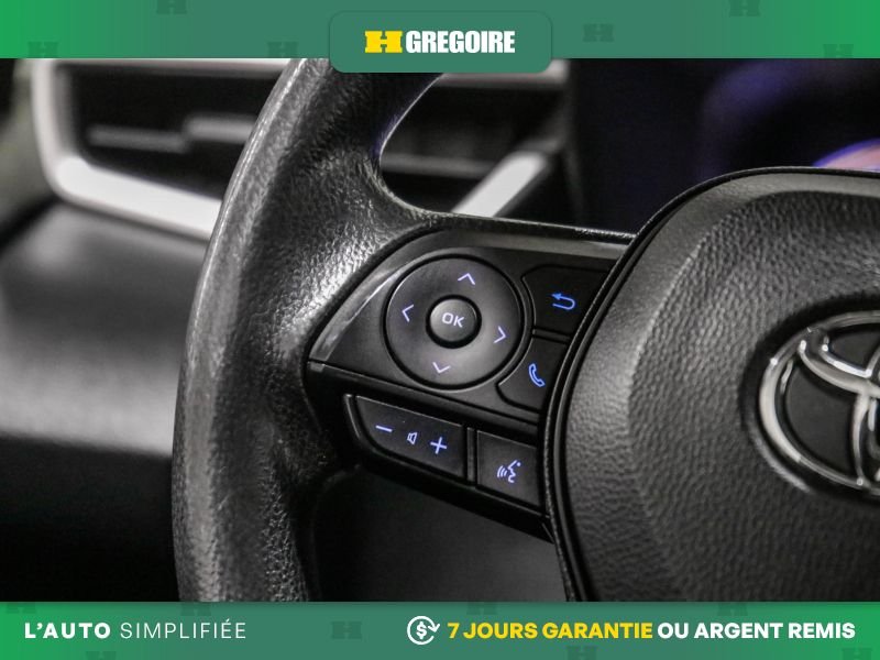 Toyota Corolla R3609 | HYBRID W/LI BATTERY CAMERA SIEGES CHAUFFANTS 2022 Argent Laval - photo #17