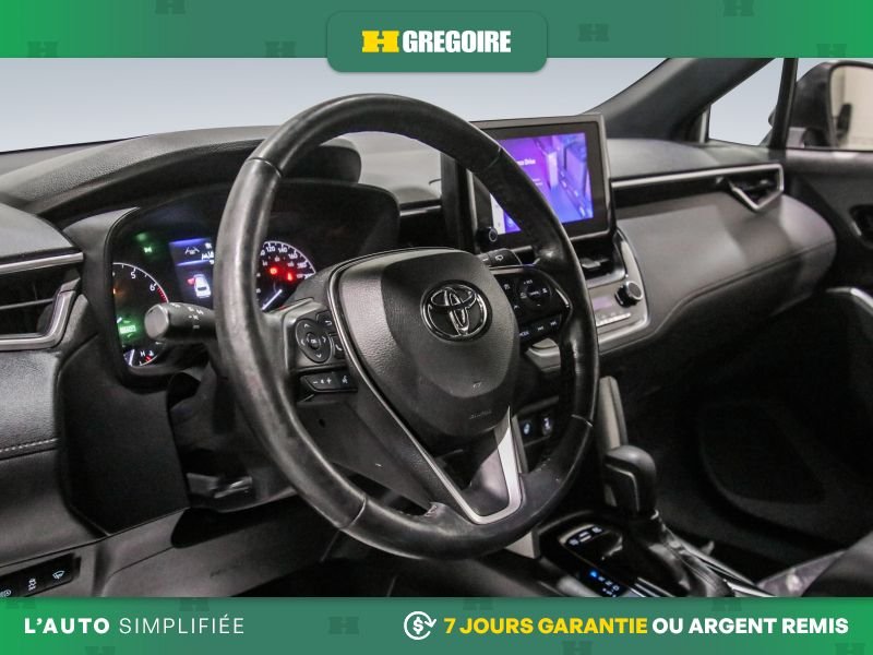 Toyota Corolla 2023 Blanc Saint-Eustache - photo #11