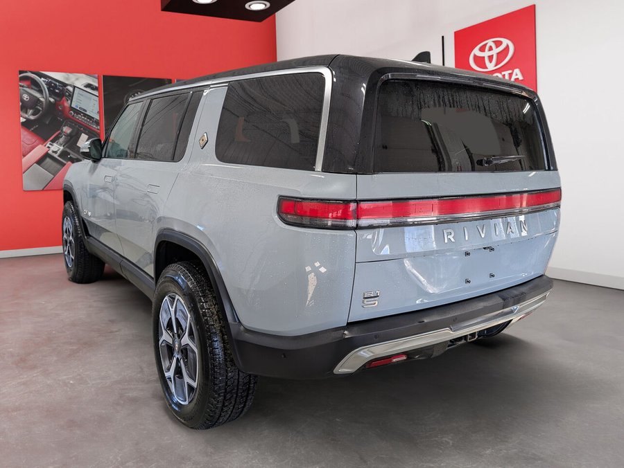 Rivian R1S 2024 2024 Gris